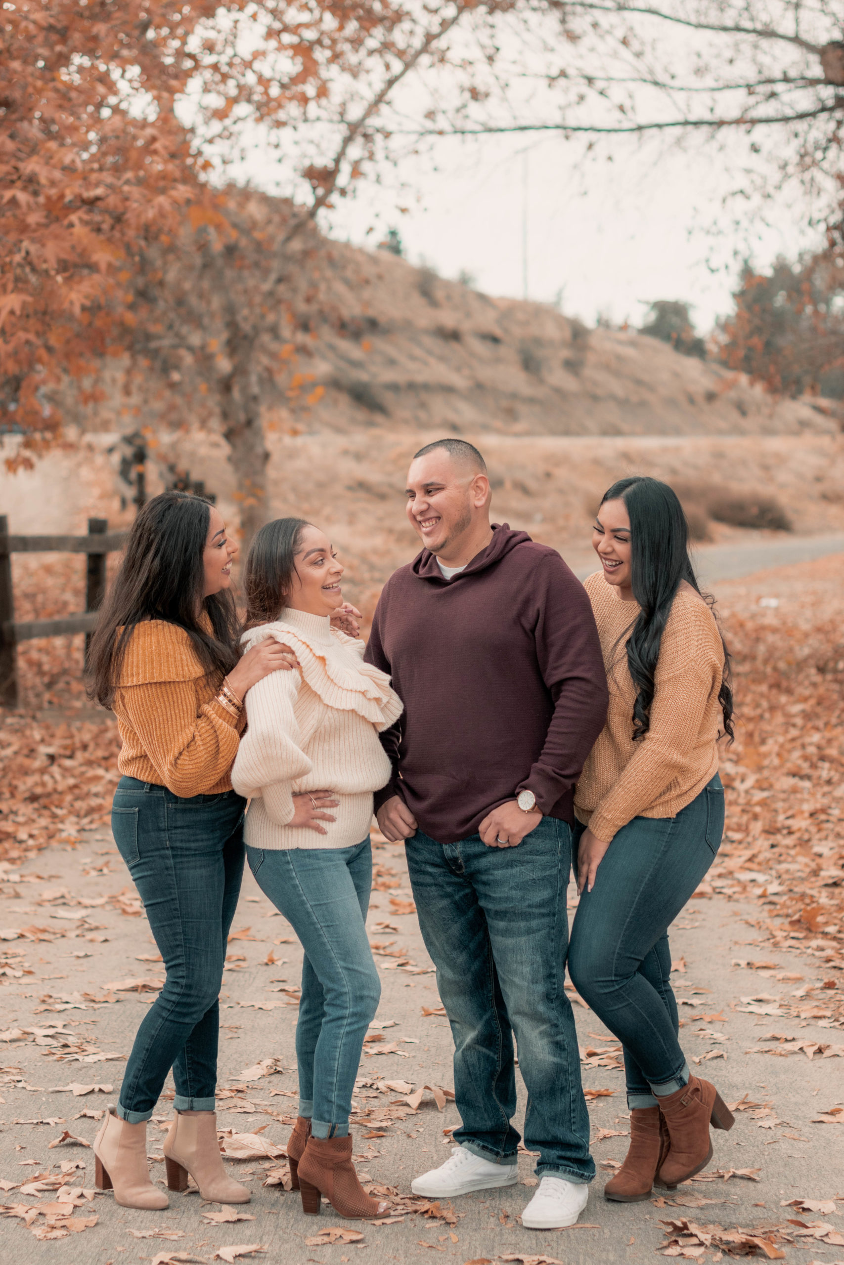 Family Pictures @ Hart Park - Bakersfield